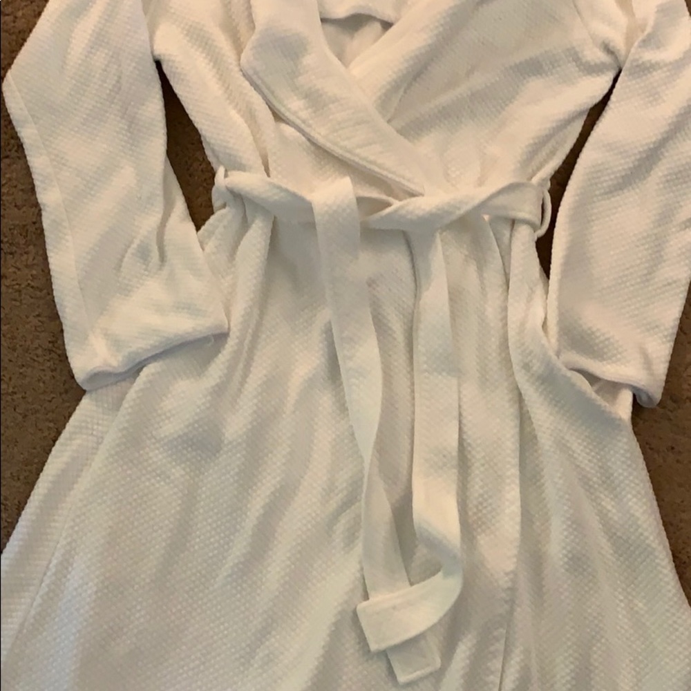 Pluto Robe - image 4